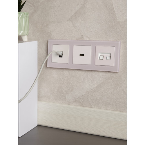 BRITE Рамка 3-местная РУ-3-2-Бр стекло розовый матовый IEK