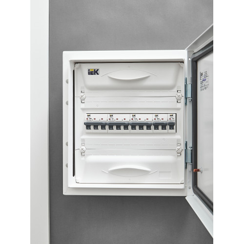 ARMAT Автоматический выключатель M06N 3P C 40А IEK ARMAT Автоматический выключатель M06N 3P C 40А IEK