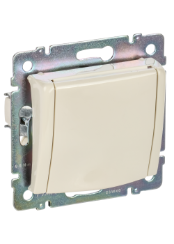 VALENA DIY Розетка 1-местная с заземлением с защитными шторками и крышкой 16А IP20 слоновая кость