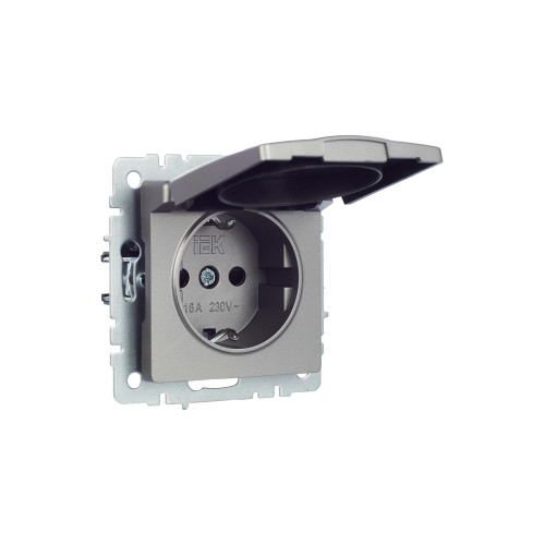 BRITE Розетка 1-местная с заземлением с защитными шторками и крышкой 16А IP20 РСбш10-3-БрС сталь IEK BRITE Розетка 1-местная с заземлением с защитными шторками и крышкой 16А IP20 РСбш10-3-БрС сталь IEK
