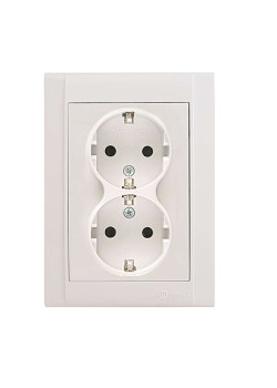 Розетка 2-м СП Defne 16А IP20 с заземл. бел. Makel 42001057