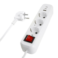 Удлинитель 3-местный с/з с выключ. STEKKER HM071-31-05 3x1мм2, 5м, 250В, 16А, 1USB+2C, 2.4A, сер Home, белый