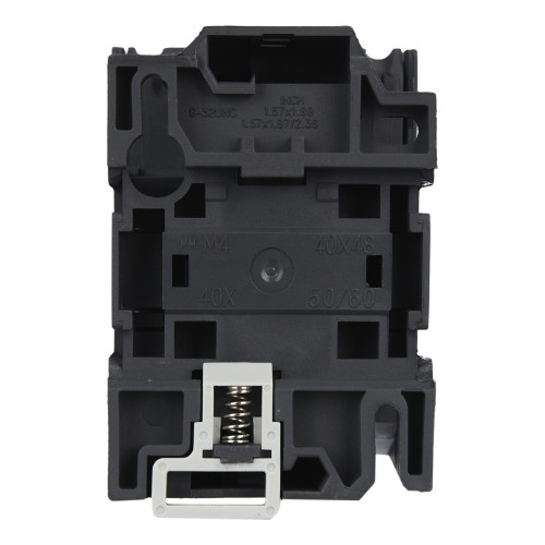 Контактор КМИ-23210 32А 230В/АС3 1NO IEK Контактор КМИ-23210 32А 230В/АС3 1NO IEK