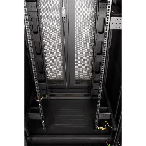 Шкаф серверный Lanmaster Business (TWT-CBB-47U-8X12-P1) 47U 800x1200мм пер.дв.перфор. задн.дв.перфор.2-хст. 2 бок.пан. 800кг черный