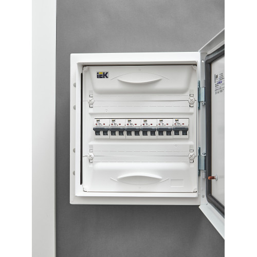 ARMAT Автоматический выключатель M10N 2P B 3А IEK