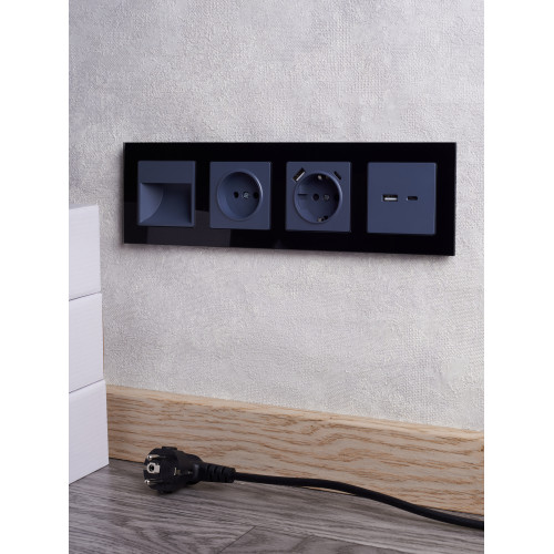 BRITE Розетка USB A+C 18Вт РЮ11-1-БрМ маренго IEK BRITE Розетка USB A+C 18Вт РЮ11-1-БрМ маренго IEK