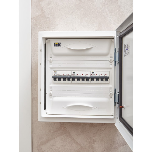 ARMAT Автоматический выключатель M06N 4P C 2А IEK