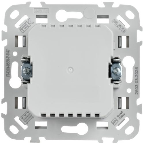 FLITE Светорегулятор проходной TRIAC 550Вт СС26-5-12-ФлА алюминий IEK FLITE Светорегулятор проходной TRIAC 550Вт СС26-5-12-ФлА алюминий IEK