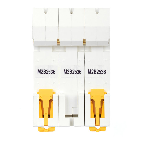 ARMAT Автоматический выключатель M06N 3P B 25А IEK