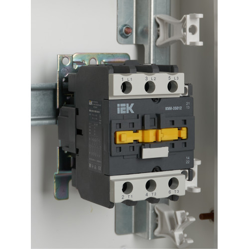 Контактор КМИ-35012 50А 230В/АС3 1NO;1NC IEK Контактор КМИ-35012 50А 230В/АС3 1NO;1NC IEK