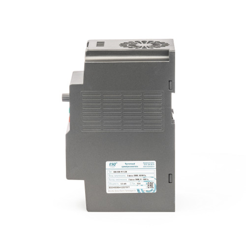 Преобразователь частоты ESQ-230-4T-5.5K 5.5 кВт, 380В Преобразователь частоты ESQ-230-4T-5.5K 5.5 кВт, 380В