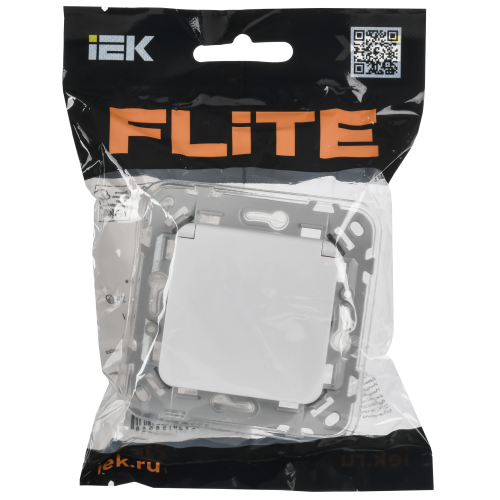 FLITE Розетка с заземлением с защитными шторками и крышкой безвинтовое крепление 16А IP44 РСшкр11-1-44-ФлБ белый IEK FLITE Розетка с заземлением с защитными шторками и крышкой безвинтовое крепление 16А IP44 РСшкр11-1-44-ФлБ белый IEK