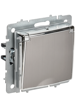 BRITE Розетка 1-местная с заземлением с защитными шторками и крышкой 16А IP44 РСбш10-3-44-БрГН металл хром/никель IEK