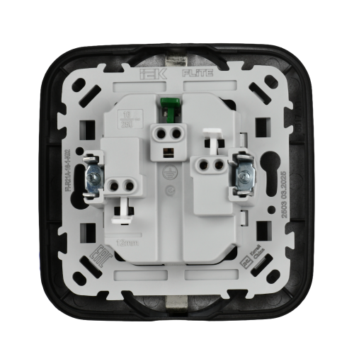 FLITE Розетка 2-местная с заземлением без защитных шторок безвинтовое крепление 16А РС12-1-А-ФлЧ черный IEK FLITE Розетка 2-местная с заземлением без защитных шторок безвинтовое крепление 16А РС12-1-А-ФлЧ черный IEK