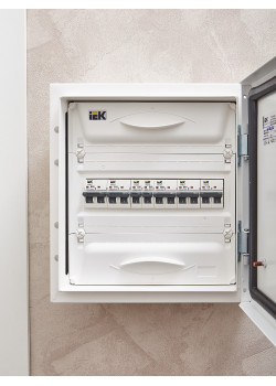 IEK AR-M06N-1-C050
