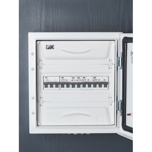 ARMAT Автоматический выключатель M10N 1P C 32А IEK ARMAT Автоматический выключатель M10N 1P C 32А IEK