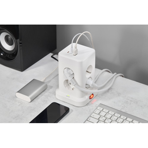 Удлинитель У08K 8 мест 2P+PE 1,5м 3х1,0мм2 16А/250В USB A+C 20Вт белый DOMINIC IEK Удлинитель У08K 8 мест 2P+PE 1,5м 3х1,0мм2 16А/250В USB A+C 20Вт белый DOMINIC IEK