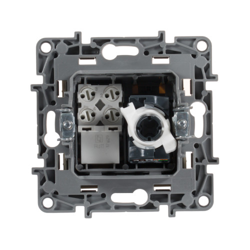 ETIKA Розетка двойная RJ11+RJ45 кат.5E UTP слоновая кость ETIKA Розетка двойная RJ11+RJ45 кат.5E UTP слоновая кость