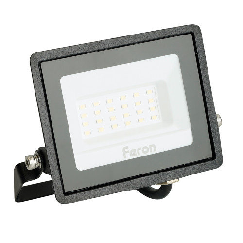 Светодиодный прожектор Feron LL-920 IP65 30W 6400K