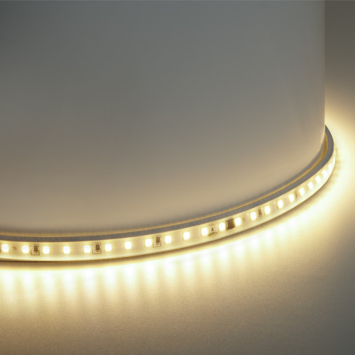 Светодиодная LED лента Feron LS710, 120SMD(2835)/м 10Вт/м 220V длина 25м, 3000K, IP65, с 1 сетевым шнуром, 2 заглушками, 2 коннекторами в комплекте Светодиодная LED лента Feron LS710, 120SMD(2835)/м 10Вт/м 220V длина 25м, 3000K, IP65, с 1 сетевым шнуром, 2 заглушками, 2 коннекторами в комплекте