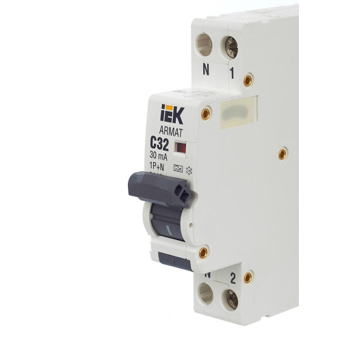 IEK AR-B06S-1N-C32A030