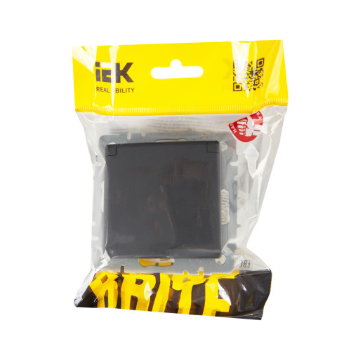 BRITE Розетка 1-местная с заземлением с защитными шторками и крышкой 16А IP20 РСбш10-3-БрГ графит IEK BRITE Розетка 1-местная с заземлением с защитными шторками и крышкой 16А IP20 РСбш10-3-БрГ графит IEK