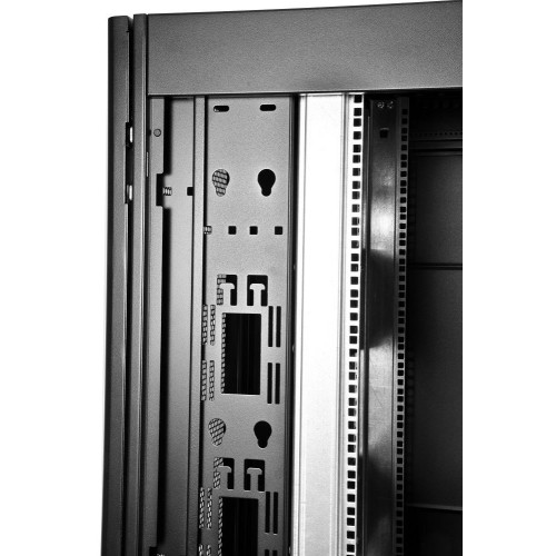 Шкаф серверный ЦМО (ШТК-СП-42.6.10-44АА-9005) напольный 42U 600x990мм пер.дв.перфор. задн.дв.перфор. 2 бок.пан. направл.под закл.гайки 1350кг черный 690мм 139кг 120град. 1950мм IP20 сталь с силовыми розетками укомплектованный Шкаф серверный ЦМО (ШТК-СП-42.6.10-44АА-9005) напольный 42U 600x990мм пер.дв.перфор. задн.дв.перфор. 2 бок.пан. направл.под закл.гайки 1350кг черный 690мм 139кг 120град. 1950мм IP20 сталь с силовыми розетками укомплектованный