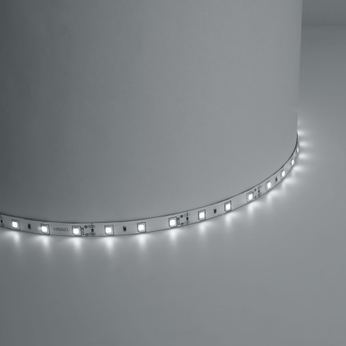 Светодиодная LED лента Feron LS603, 60SMD(2835)/m 4.8W/m 12V 5m 4000К Светодиодная LED лента Feron LS603, 60SMD(2835)/m 4.8W/m 12V 5m 4000К