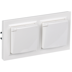 BRITE Комплект 1-местная с заземлением с защитными шторками и крышкой 16А IP44 2 штуки в сборе с двойной рамкой РСбш10-3-44-БрБ белый