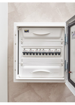 IEK AR-M06N-1-C006