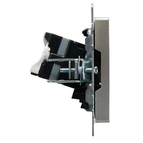 BRITE Розетка компьютерная двойная RJ45 кат.5E РК10-2-БрА алюминий IEK BRITE Розетка компьютерная двойная RJ45 кат.5E РК10-2-БрА алюминий IEK