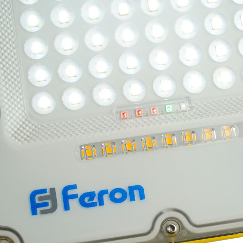 Светодиодный прожектор Feron LL-951 переносной с зарядным устройством IP66 50W 6400K Светодиодный прожектор Feron LL-951 переносной с зарядным устройством IP66 50W 6400K