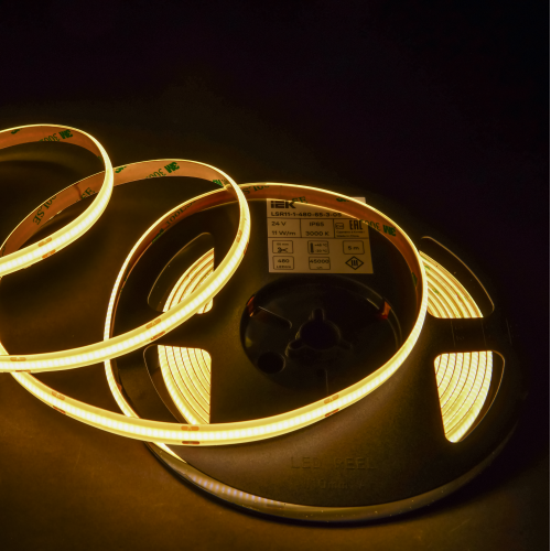 Лента светодиодная 5м COB 480LED/м 11Вт/м IP65 ширина 8мм 24В теплый белый IEK Лента светодиодная 5м COB 480LED/м 11Вт/м IP65 ширина 8мм 24В теплый белый IEK