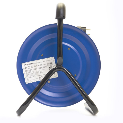 Удлинитель на металлической катушке с/з 4-местный Stekker, PRF02-41-30, 30м, 3*2,5, серия Professional, синий Удлинитель на металлической катушке с/з 4-местный Stekker, PRF02-41-30, 30м, 3*2,5, серия Professional, синий