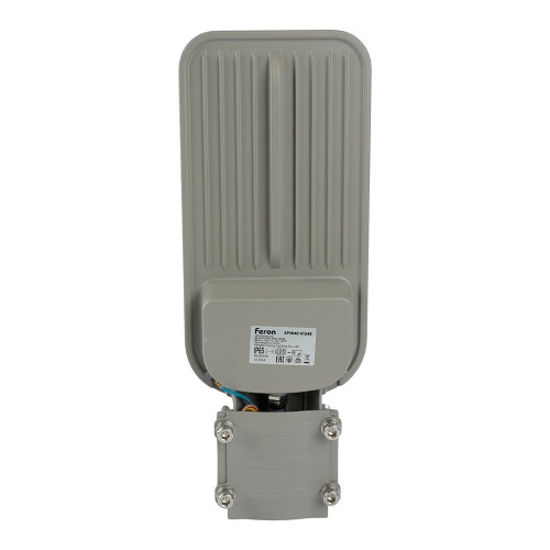 Светодиодный уличный консольный светильник Feron SP3040 80W 5000K 230V, серый Светодиодный уличный консольный светильник Feron SP3040 80W 5000K 230V, серый