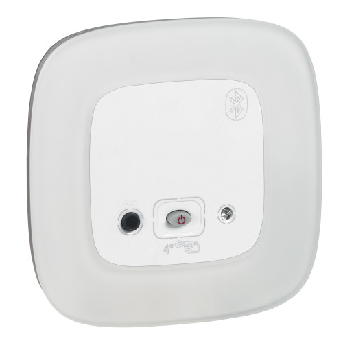 Valena ALLURE.Лицевая панель для модуля Bluetooth.Белая Valena ALLURE.Лицевая панель для модуля Bluetooth.Белая