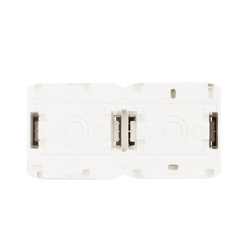 Выключатель + 2К+З розетка с защитными шторками - 16 A - 250 В~ - Quteo IP 44 - Белый Выключатель + 2К+З розетка с защитными шторками - 16 A - 250 В~ - Quteo IP 44 - Белый