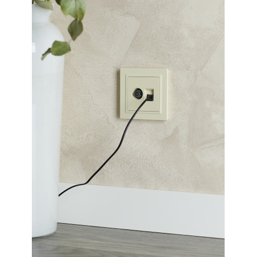 BRITE Розетка двойная TV+RJ45 кат.5E РТВ/РК12-БрКр бежевый IEK BRITE Розетка двойная TV+RJ45 кат.5E РТВ/РК12-БрКр бежевый IEK