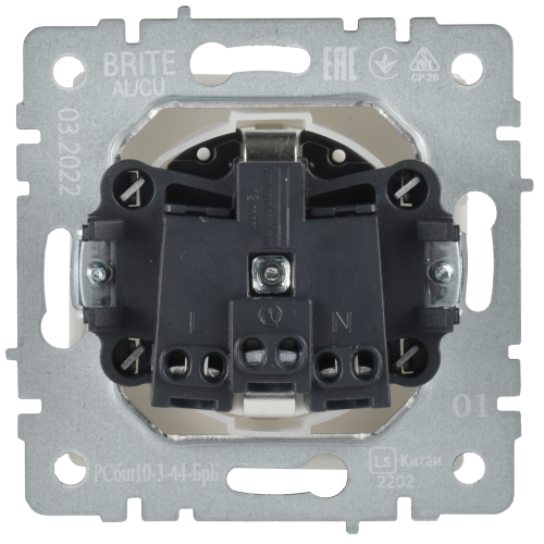 BRITE Розетка 1-местная с заземлением с защитными шторками и крышкой 16А IP44 РСбш10-3-44-БрБ белый IEK BRITE Розетка 1-местная с заземлением с защитными шторками и крышкой 16А IP44 РСбш10-3-44-БрБ белый IEK